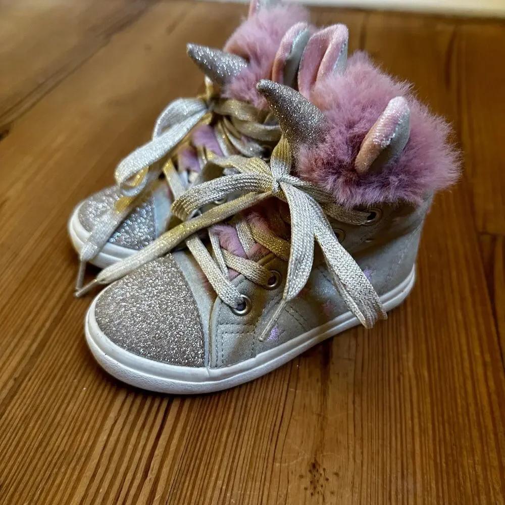 Cat & Jack Angelynn beige glitter fur unicorn high top sneakers SIZE 7‎ - Picture 2 of 6